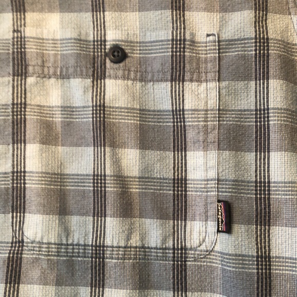 Patagonia short sleeve shirt - Picture 4 of 4